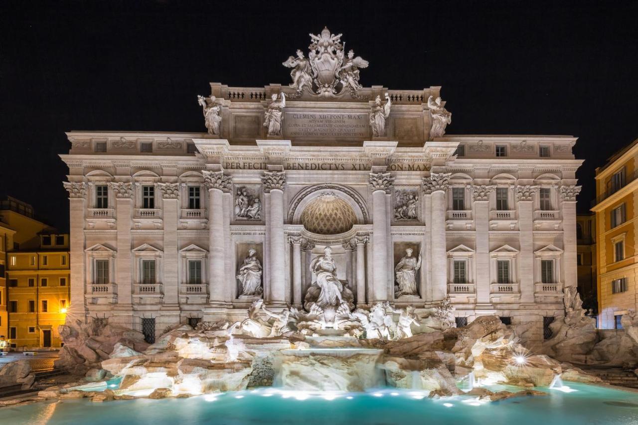 Palace Fontana Di Trevi Apartments Rome Bagian luar foto